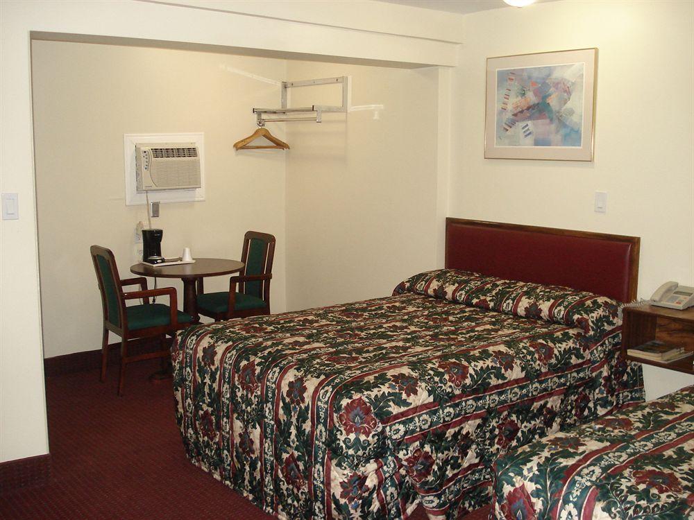 Lincoln Motel 스터전폴스 외부 사진
