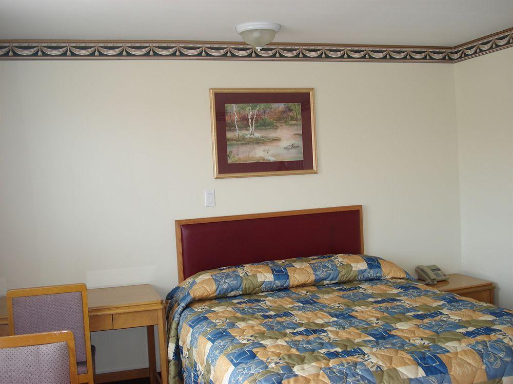 Lincoln Motel 스터전폴스 외부 사진